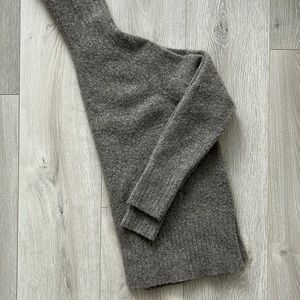 Aritzia | Community Plutarch Turtleneck Sweater
